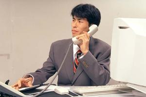 アウトドア愛好者必見！最新のポータブル電源大容量モデルを徹底比較